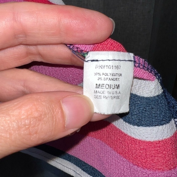 Cha Cha Vente Women's Medium Striped Asymmetrical Hem Top - Like New - Picture 5 of 9